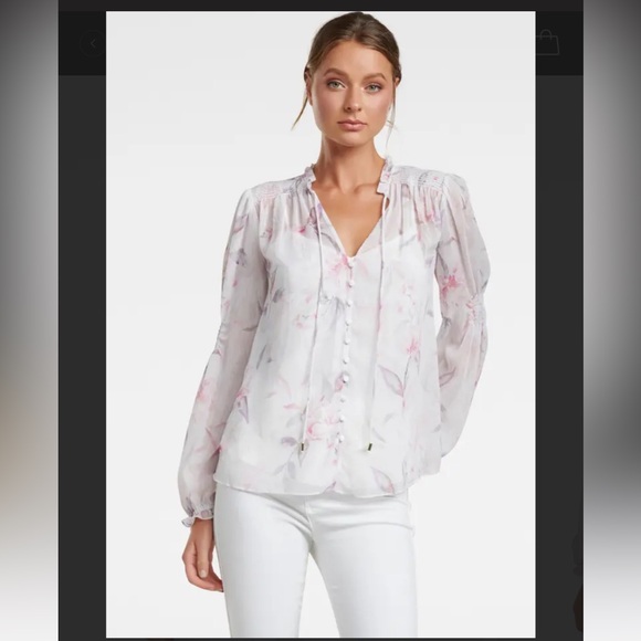 BNWT Mischa Floral Shirred Blouse - Picture 3 of 4